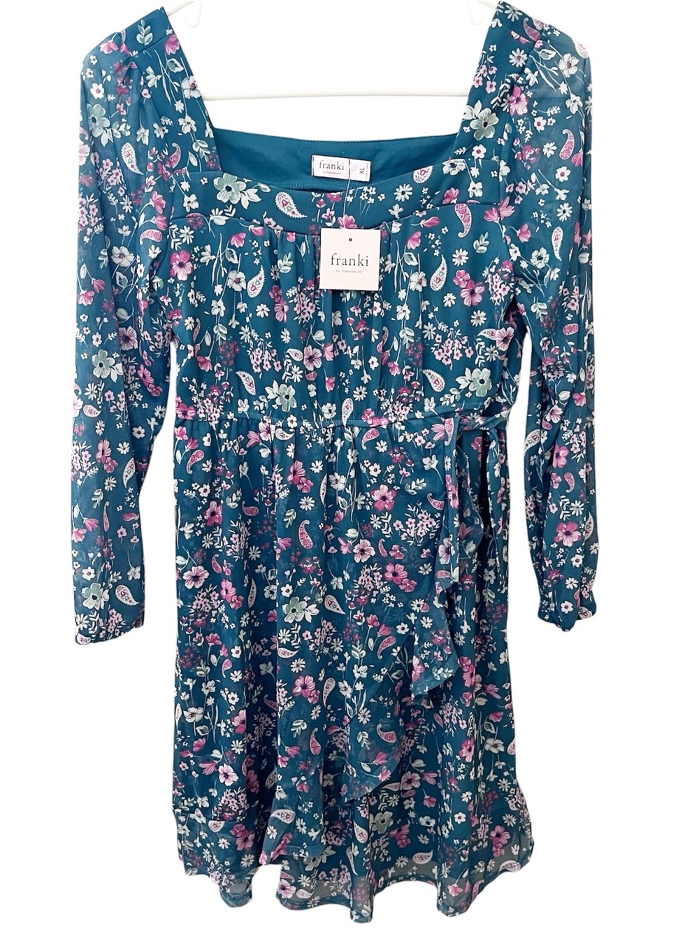 NWT Francesca’s dress